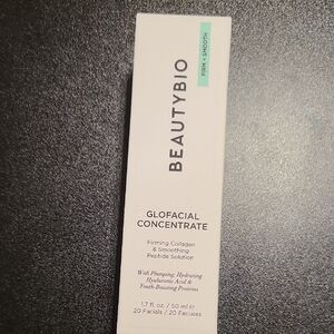 BeautyBio GloFacial Concentrate - White